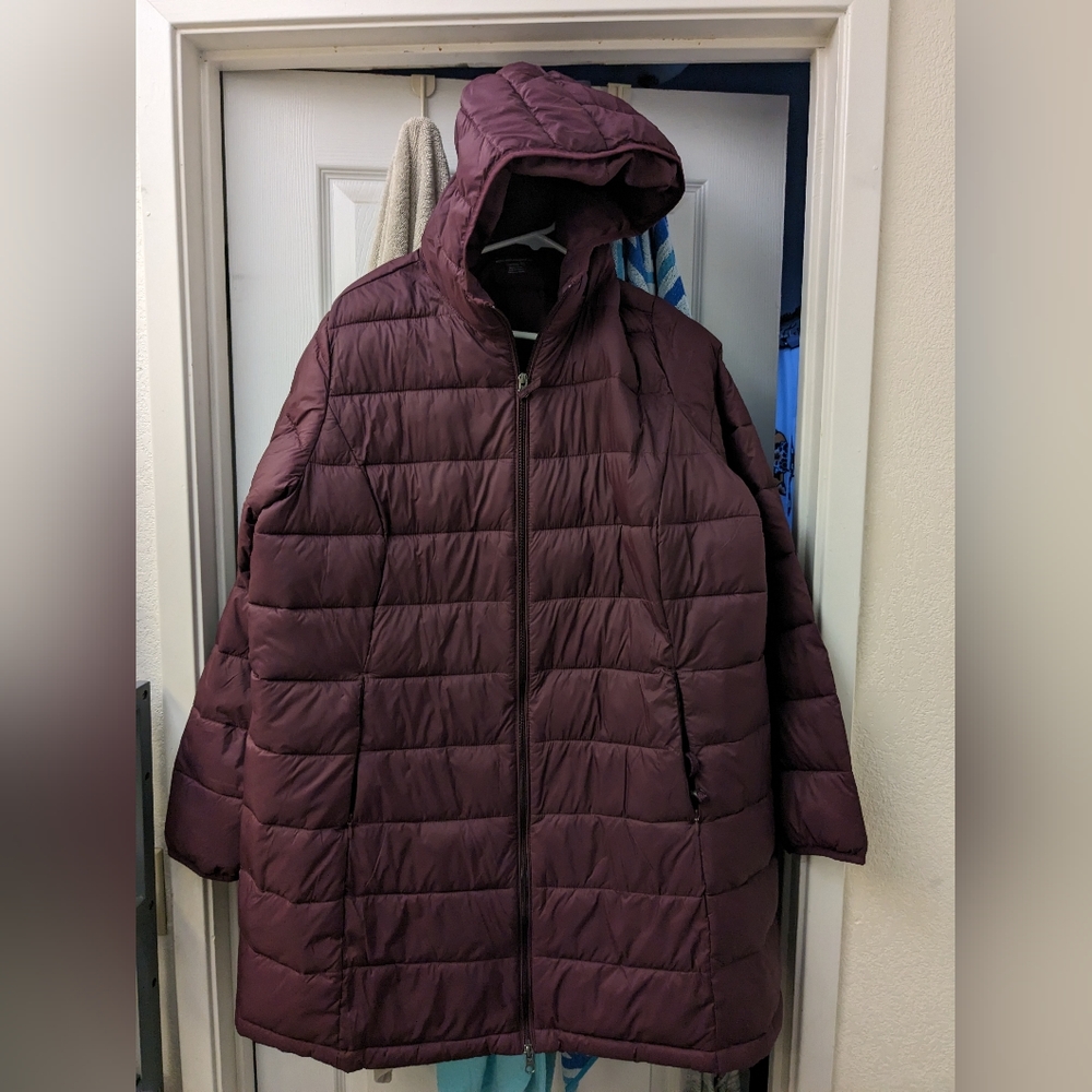 Plum colored puffy jacket for women size xxl